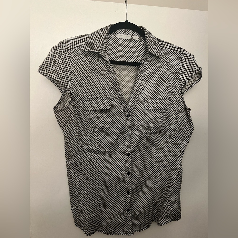 Cap sleeve button down top